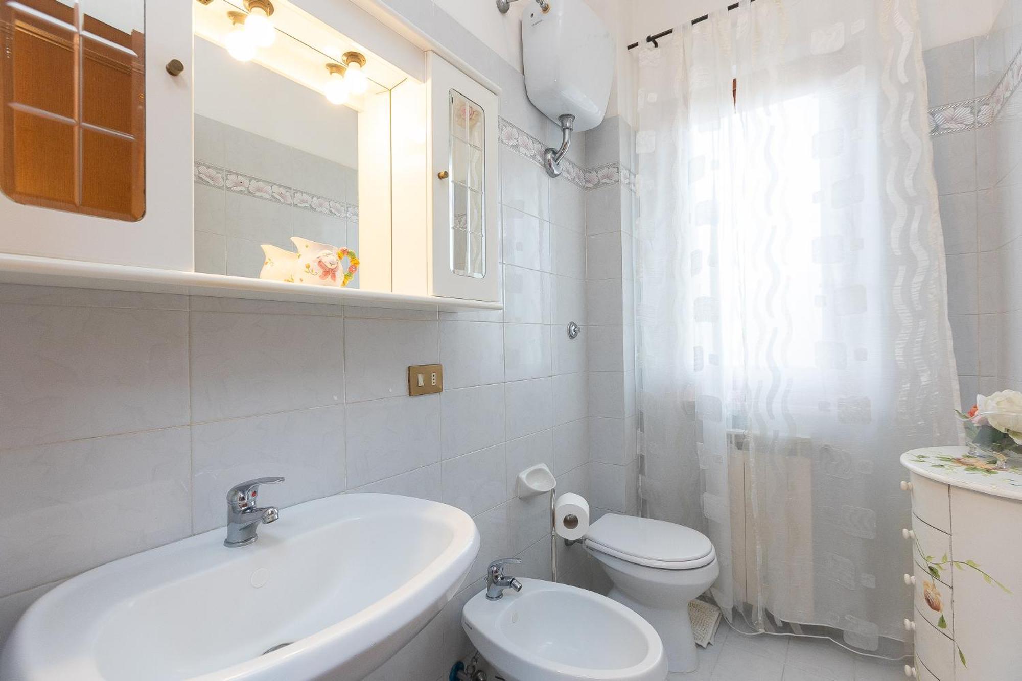 Casa Lu By Rental In Rome ลาดิสโปลี ภายนอก รูปภาพ