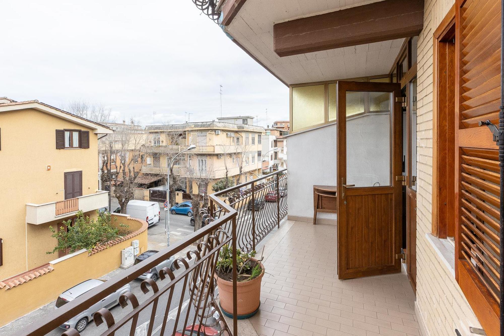 Casa Lu By Rental In Rome ลาดิสโปลี ภายนอก รูปภาพ