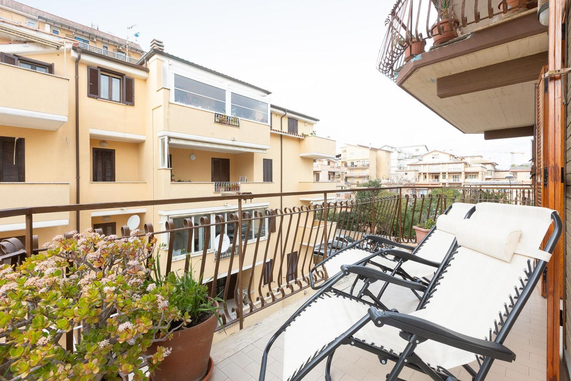 Casa Lu By Rental In Rome ลาดิสโปลี ภายนอก รูปภาพ