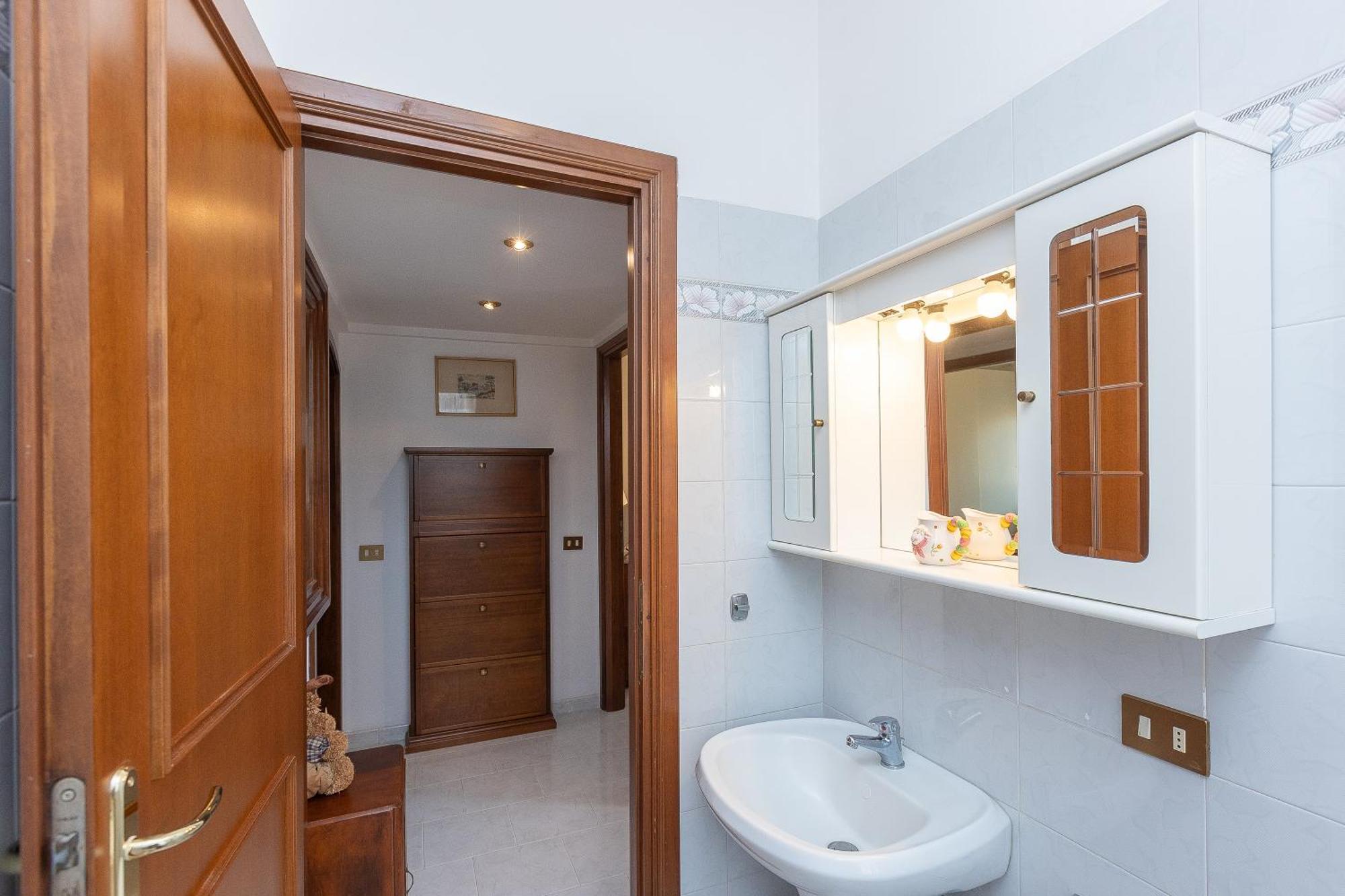 Casa Lu By Rental In Rome ลาดิสโปลี ภายนอก รูปภาพ