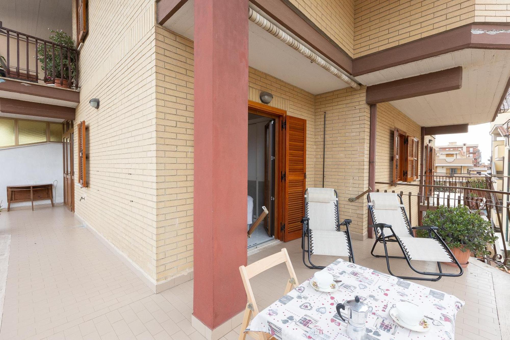 Casa Lu By Rental In Rome ลาดิสโปลี ภายนอก รูปภาพ