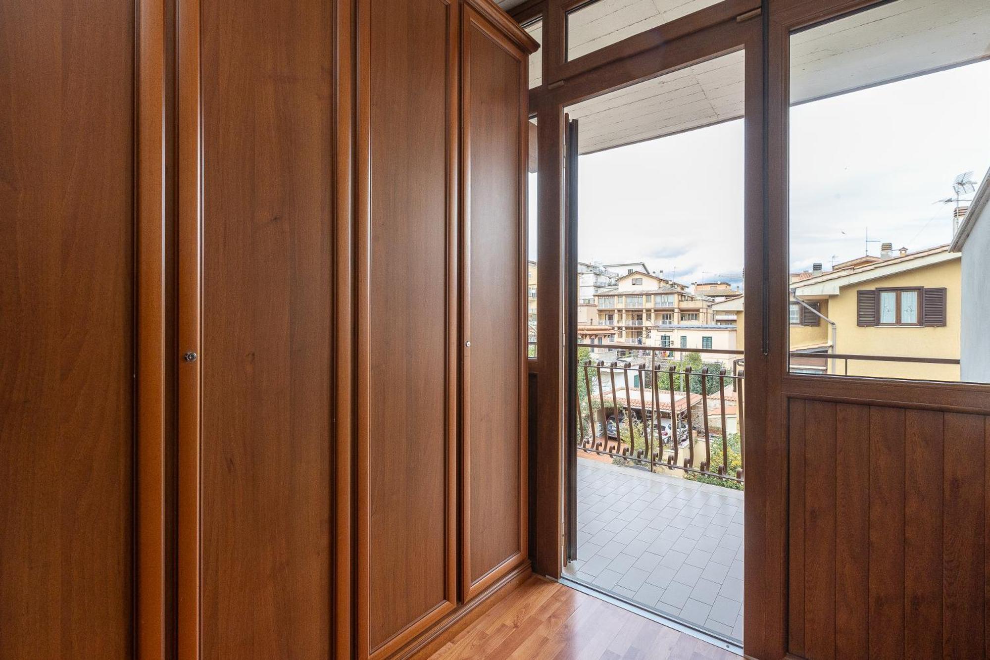 Casa Lu By Rental In Rome ลาดิสโปลี ภายนอก รูปภาพ